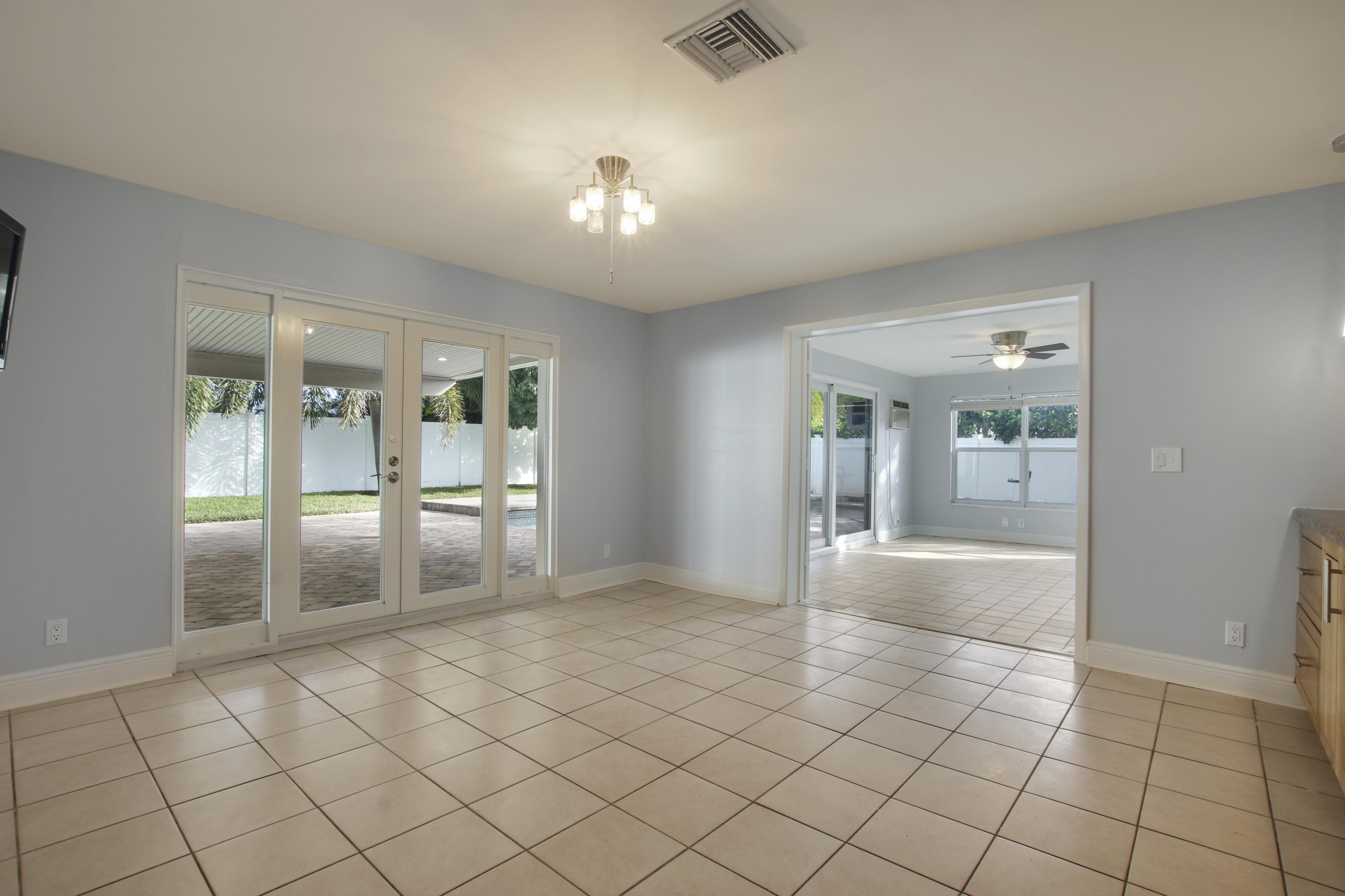 1841 Ascott Road North Palm Beach, FL 33408 - Photo 11 of 39 House-15