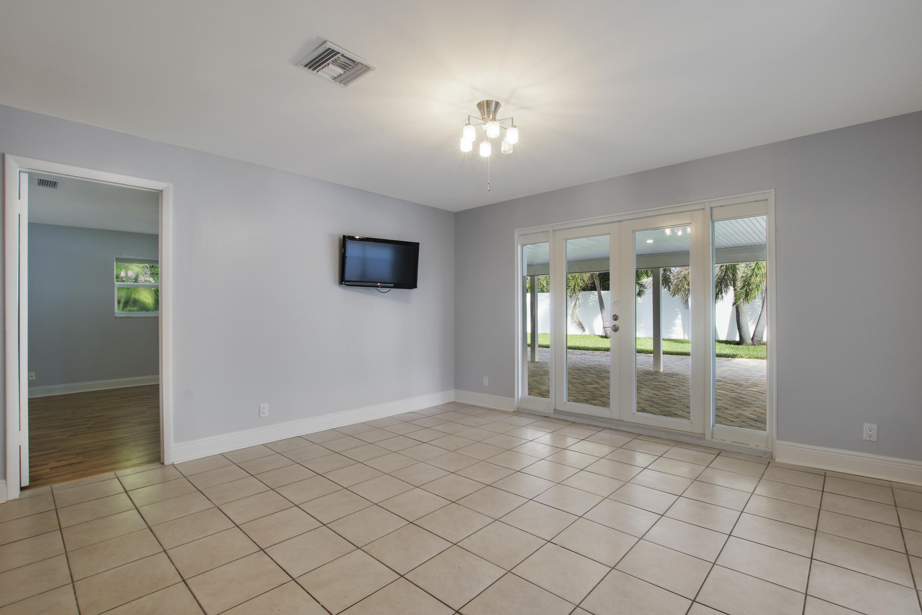 1841 Ascott Road North Palm Beach, FL 33408 - Photo 14 of 39 House-14