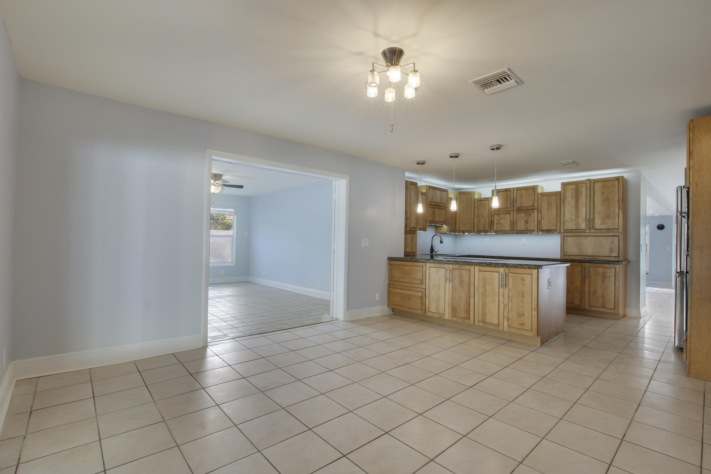 1841 Ascott Road North Palm Beach, FL 33408 - Photo 9 of 39 House-16