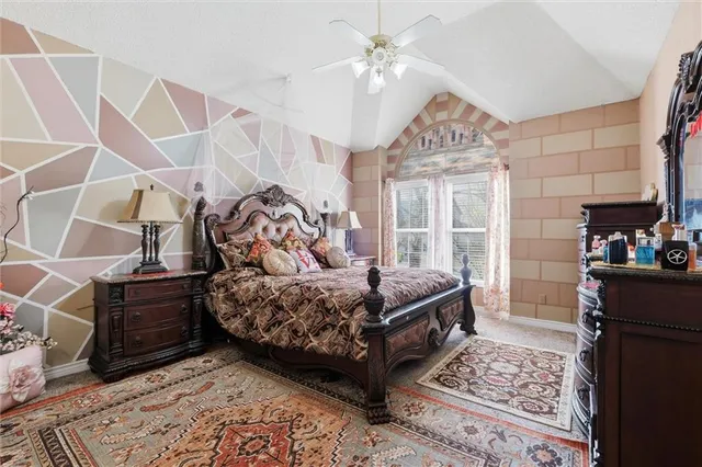 $414,950 | 4407 Southwest Briarbrook Drive, Lee's Summit, MO 64082