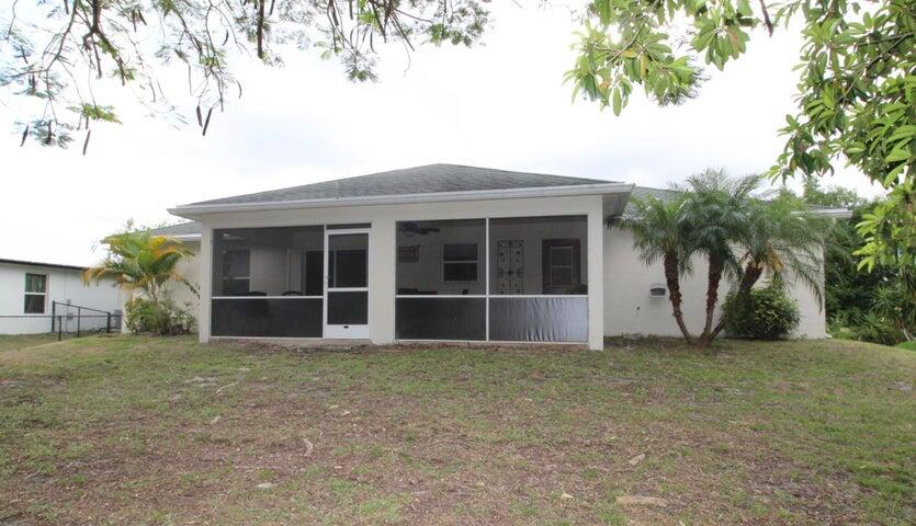 5300 Seagrape Drive Fort Pierce, FL 34982 - Photo 17 of 17 s16