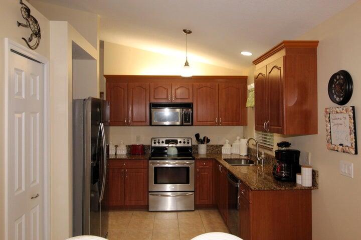 5300 Seagrape Drive Fort Pierce, FL 34982 - Photo 4 of 17 s3