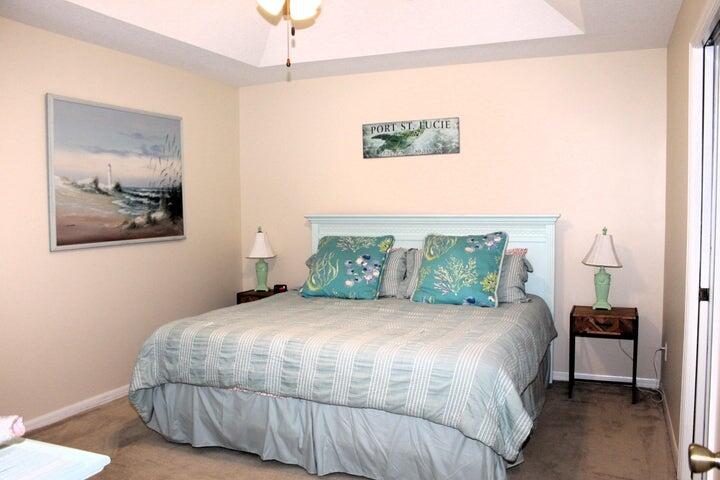 5300 Seagrape Drive Fort Pierce, FL 34982 - Photo 9 of 17 s8