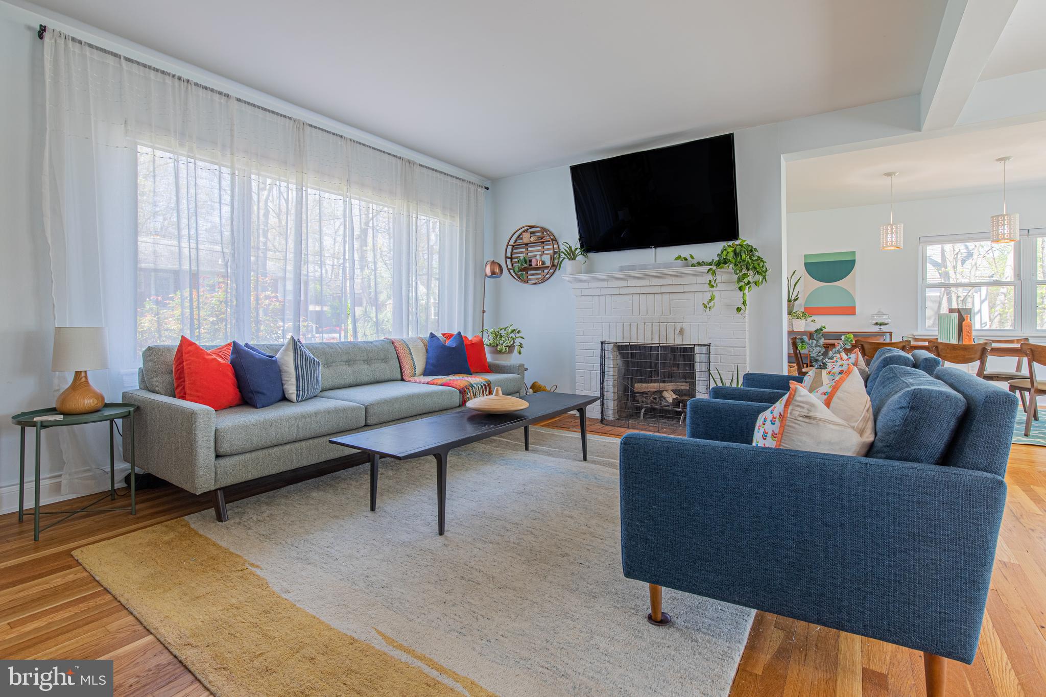 9013 Sudbury Road Silver Spring, MD 20901 - Photo 4 of 55
