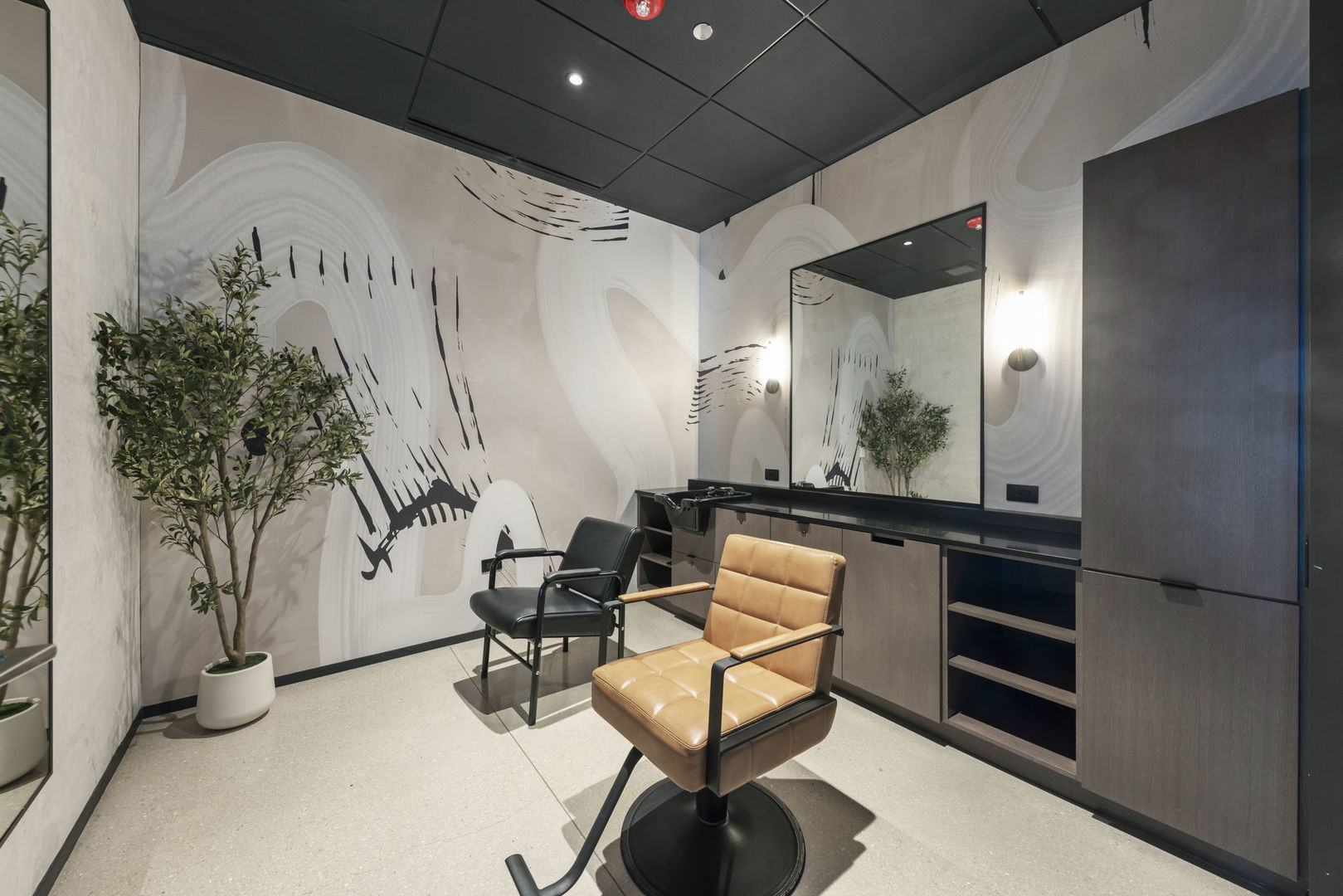 234 West Polk Street, Unit 2610 Chicago, IL 60605 - Photo 36 of 36 a room with gym equipment and wooden floor