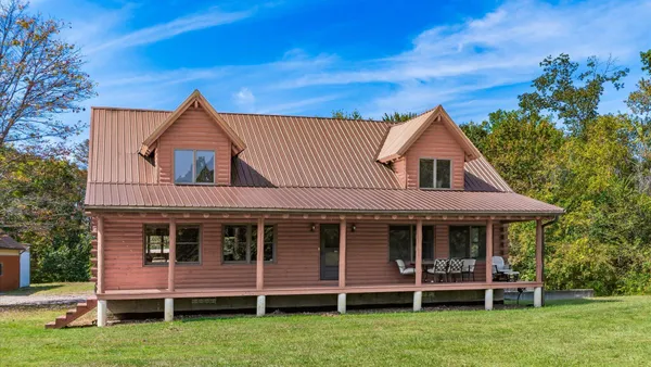 $418,500 | 6495 Township Road 293, Corning, OH 43730