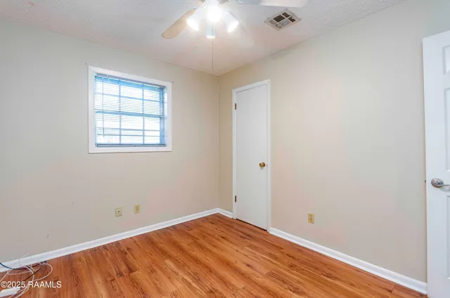 $1,800 | Undisclosed Address, Lafayette, LA 70503