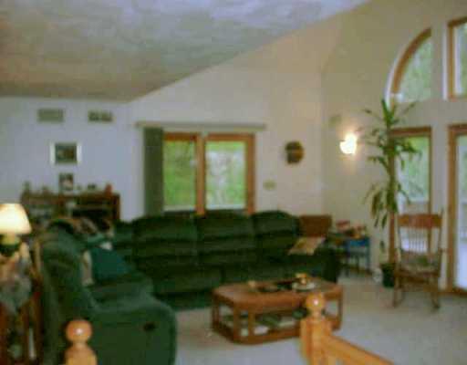 1608 Old State Road Gibsonia, PA 15044 - Photo 6 of 8 Gallery Image 6
