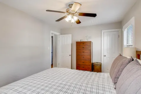 $949,000 | 4222 North Claremont Avenue, Chicago, IL 60618