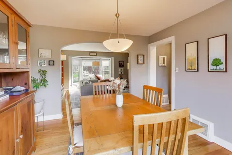 $949,000 | 4222 North Claremont Avenue, Chicago, IL 60618