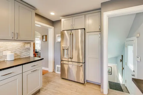 $949,000 | 4222 North Claremont Avenue, Chicago, IL 60618