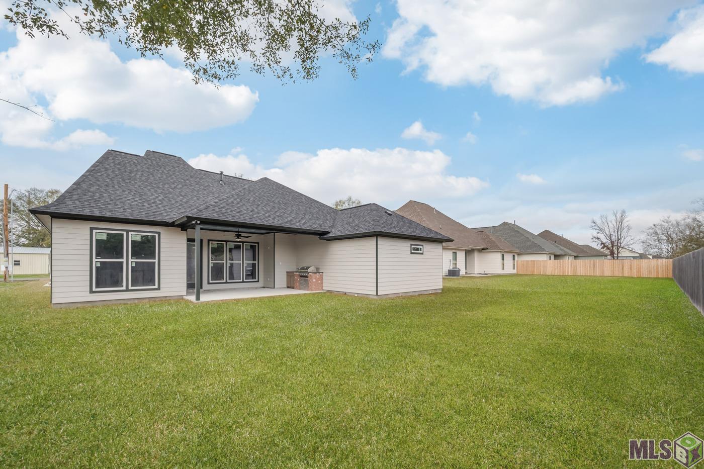 1728 North Linen Road Gonzales, LA 70737 - Photo 17 of 19