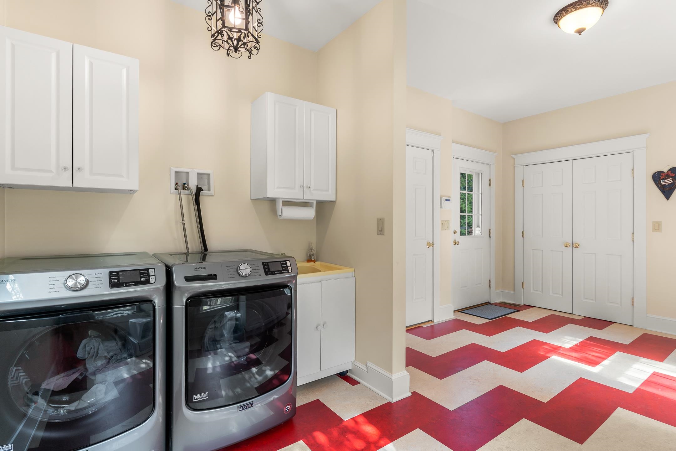 90 North Pepperell Road Hollis, NH 03049 - Photo 32 of 40 Gallery Image 32