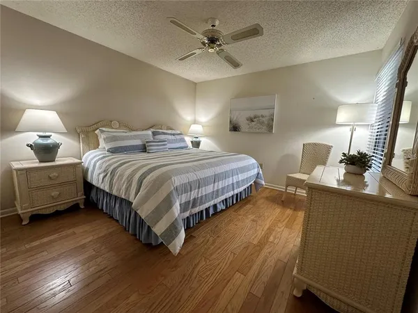 $1,995 | 4562 Kingsmere, Unit 41, Sarasota, FL 34235
