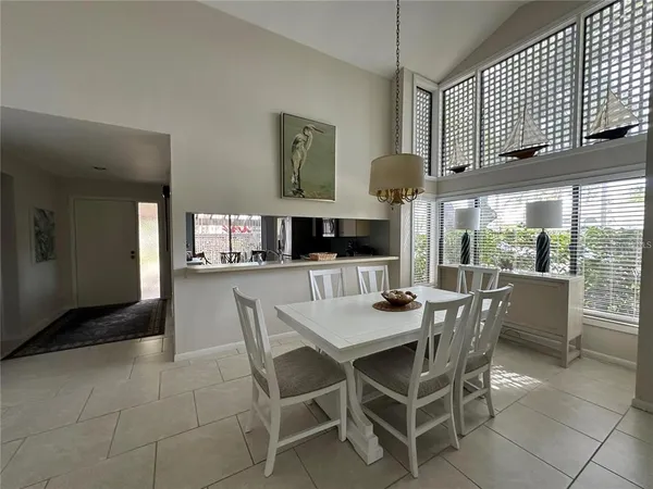 $1,995 | 4562 Kingsmere, Unit 41, Sarasota, FL 34235