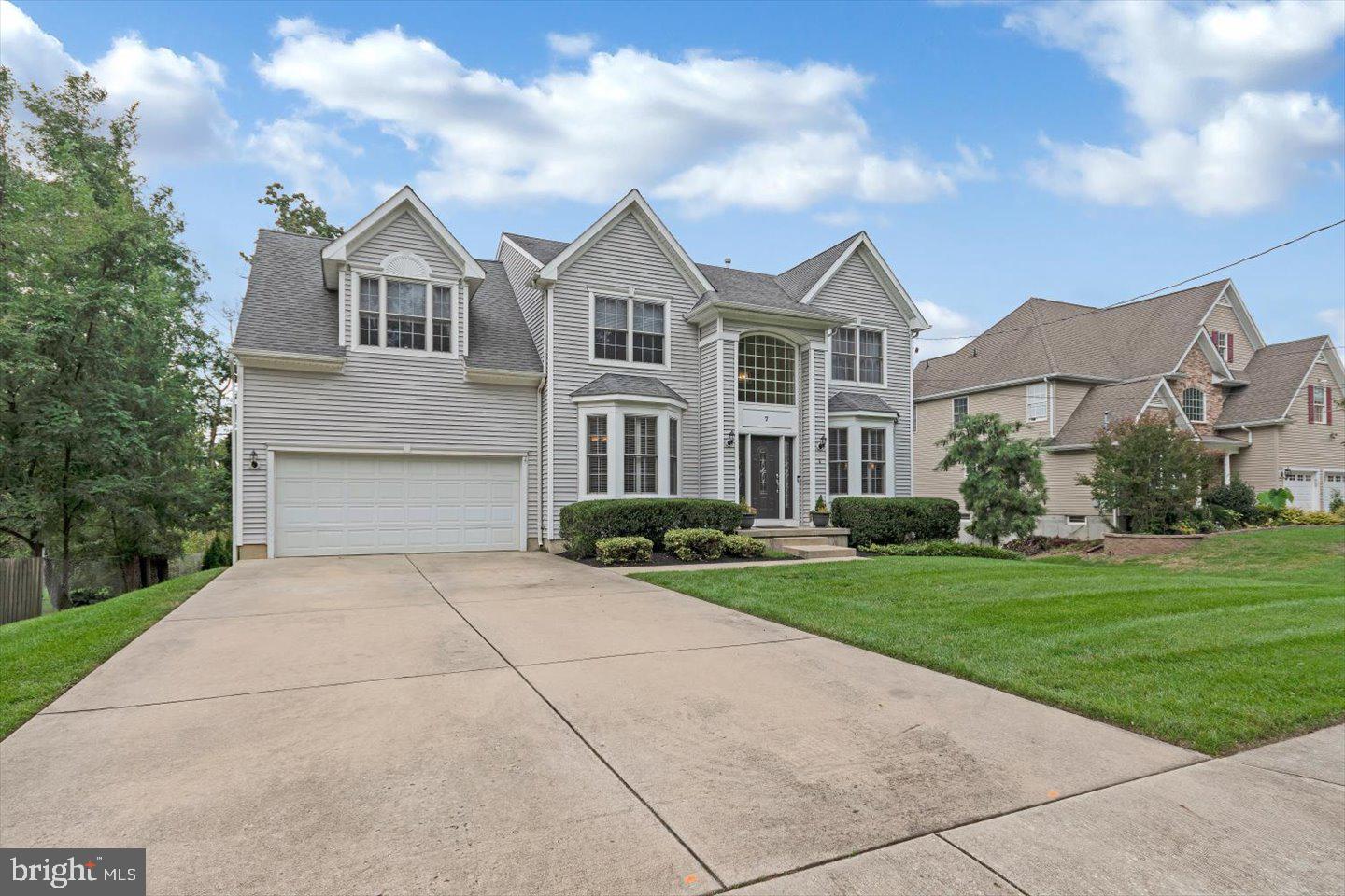 7 Crooked Lane Cherry Hill, NJ 08034 - Photo 2 of 76