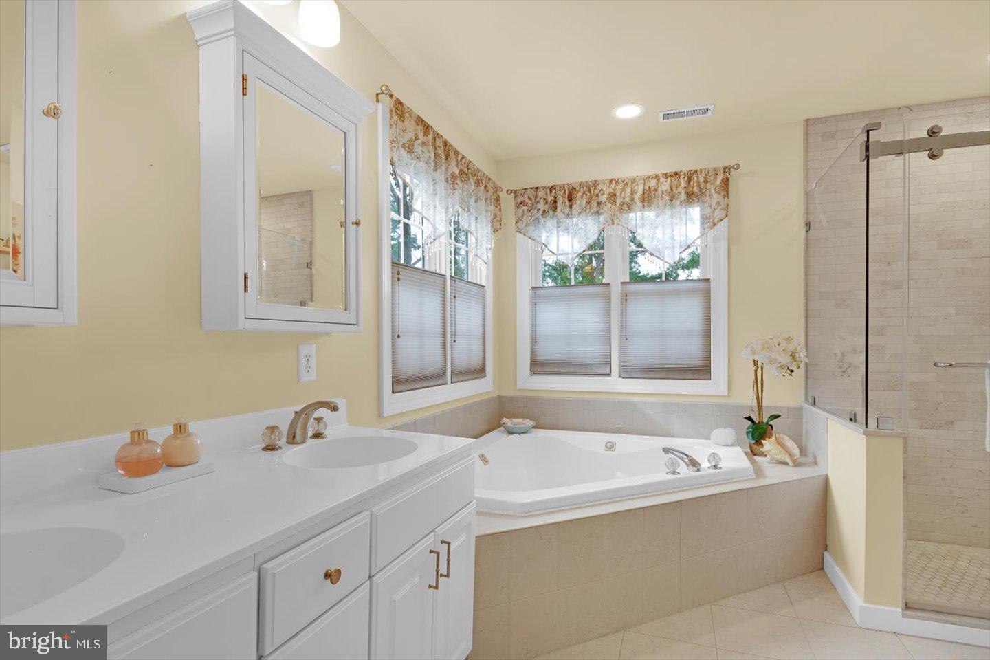 7 Crooked Lane Cherry Hill, NJ 08034 - Photo 37 of 76