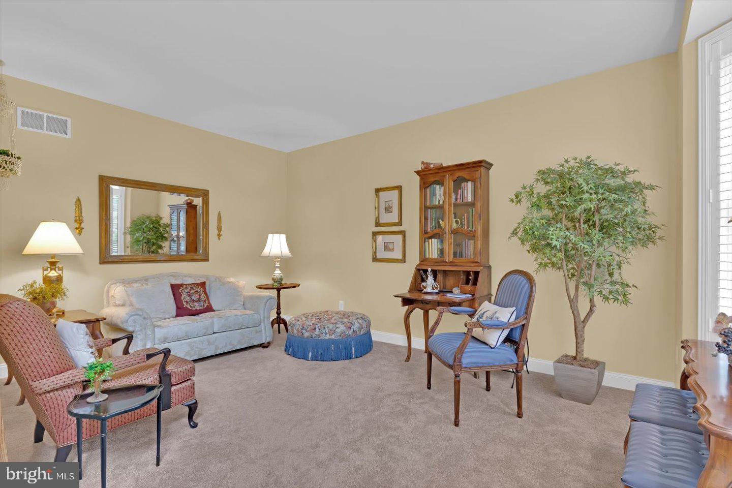 7 Crooked Lane Cherry Hill, NJ 08034 - Photo 5 of 76