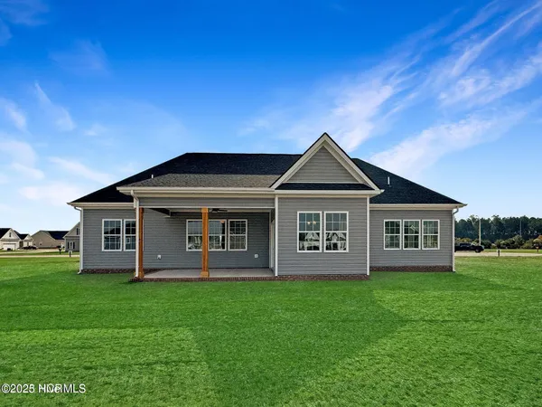 $499,900 | 1006 Staysail Drive, Elizabeth City, NC 27909