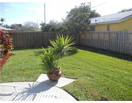 830 Northeast 6th Street Boca Raton, FL 33432 - Photo 15 of 21 Additional Photo