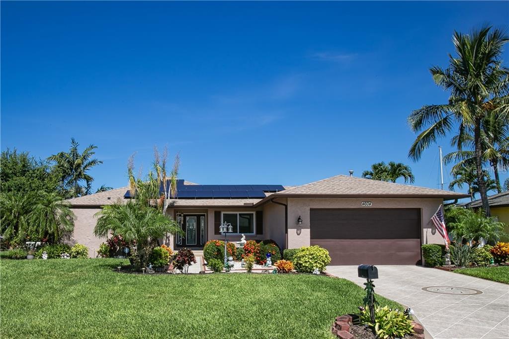 4604 Mangrove Point Road Bradenton, FL 34210 - Photo 1 of 1 Exterior Front