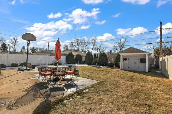a view of a house with patio