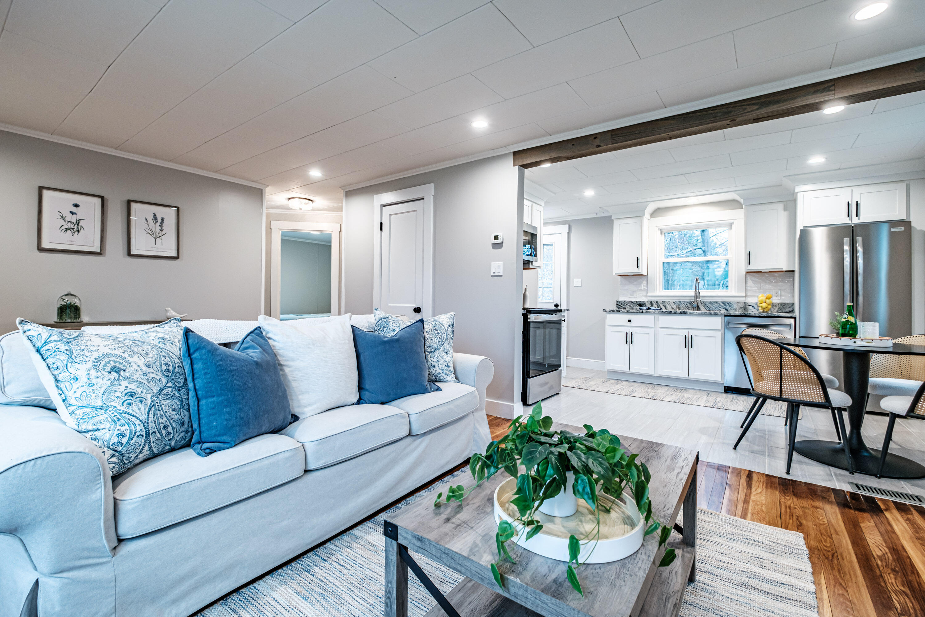 6 Prince Street Cumberland Center, ME 04021 - Photo 10 of 50 20260422gp-62015