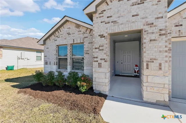 $295,000 | 5102 Vivien Street, Killeen, TX 76549