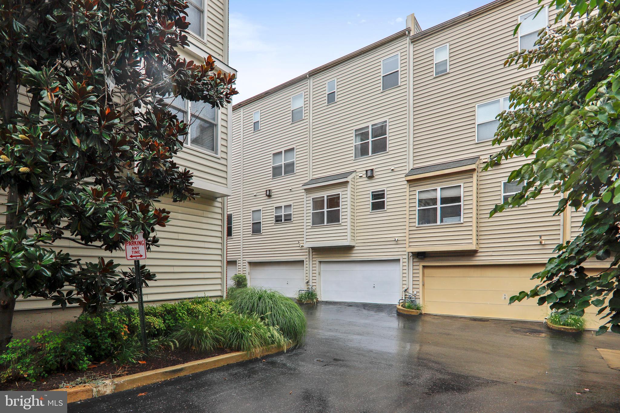 11034 Amherst Avenue Silver Spring, MD 20902 - Photo 11 of 12