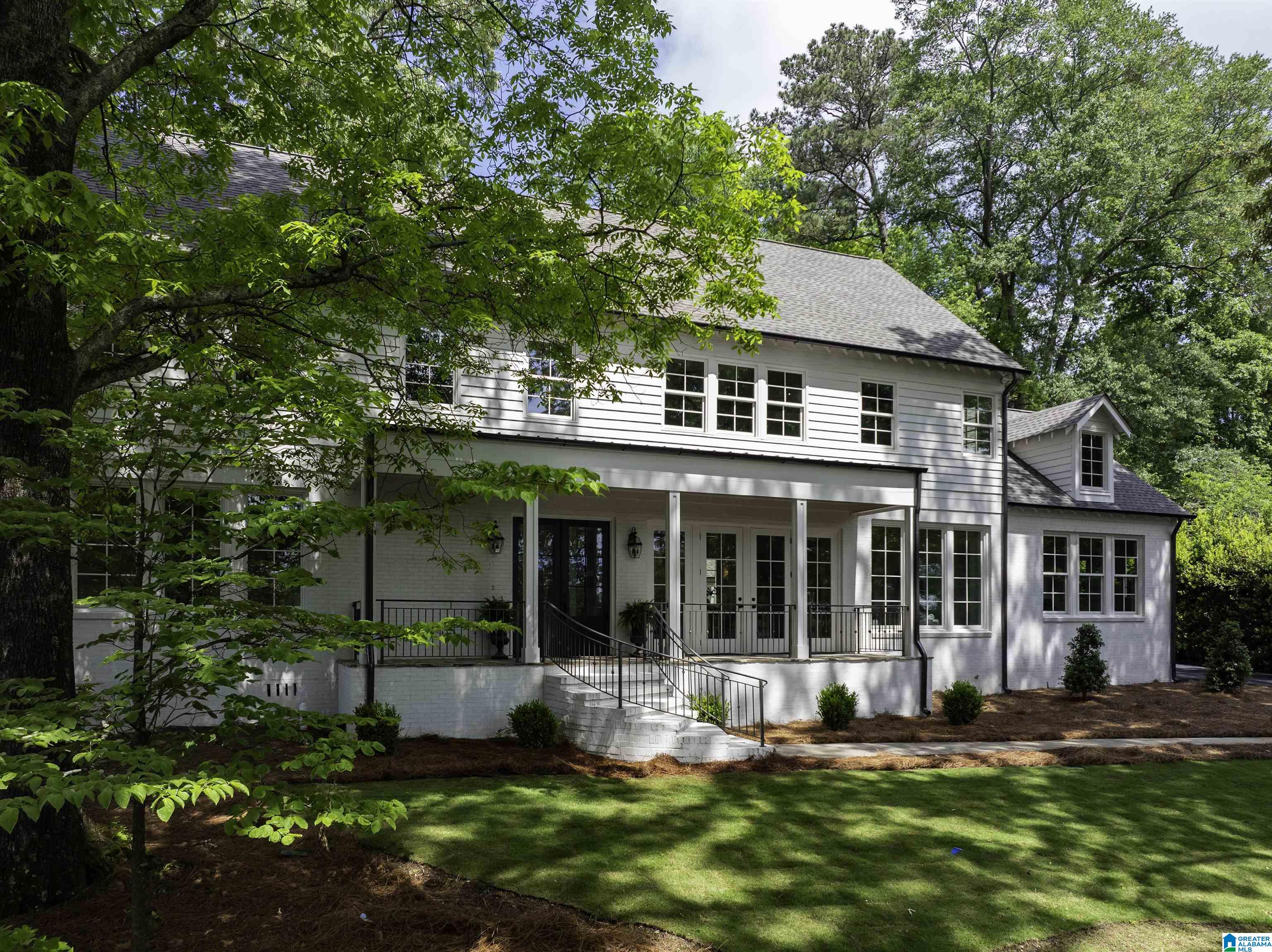 3752 North Woodridge Road Birmingham, AL 35223 - Photo 2 of 48