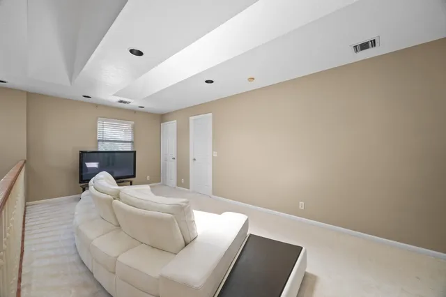 $1,850,000 | 14410 64th Way North, Palm Beach Gardens, FL 33418