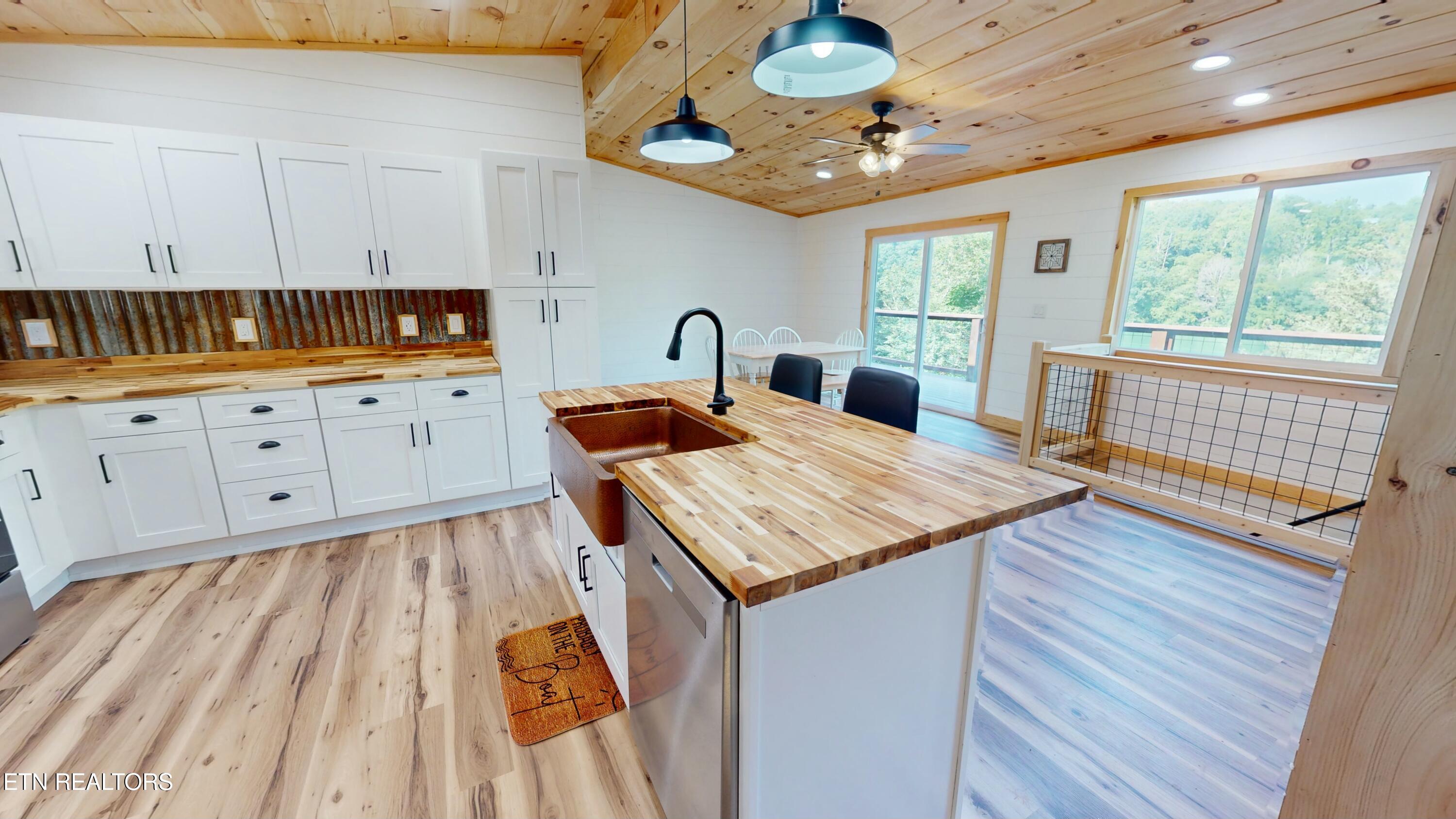 506 Cape Norris Road New Tazewell, TN 37825 - Photo 6 of 42 Cape Norris