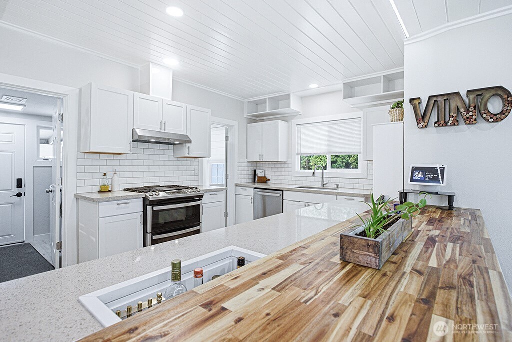 6220 Parker Road East Sumner, WA 98390 - Photo 12 of 38