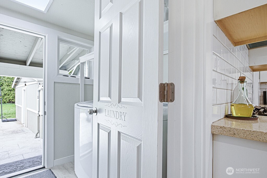 6220 Parker Road East Sumner, WA 98390 - Photo 4 of 38