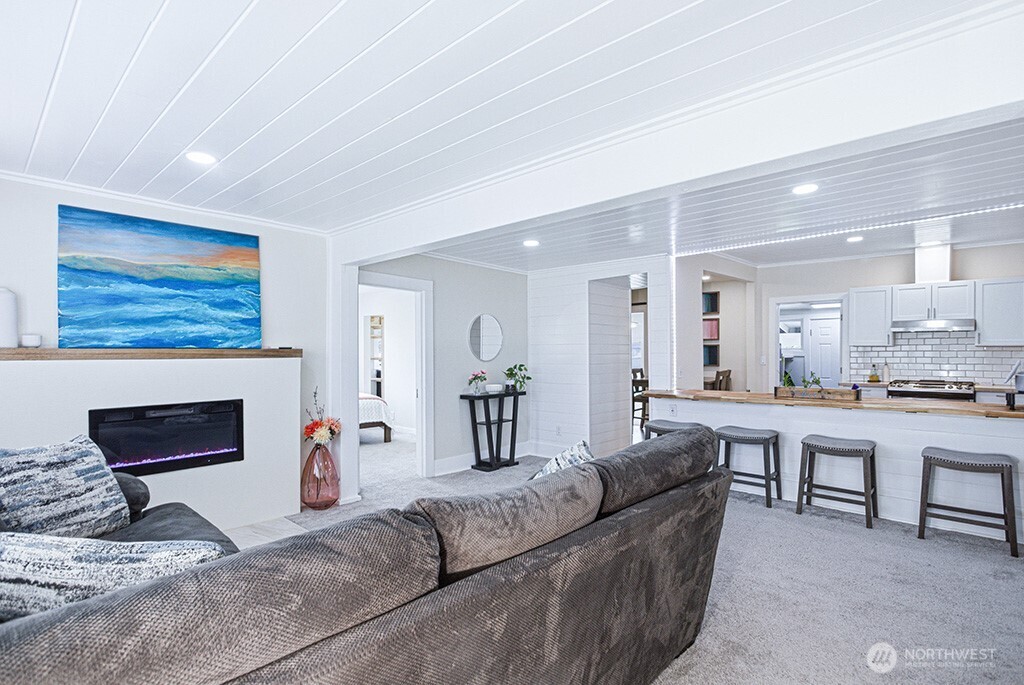 6220 Parker Road East Sumner, WA 98390 - Photo 7 of 38