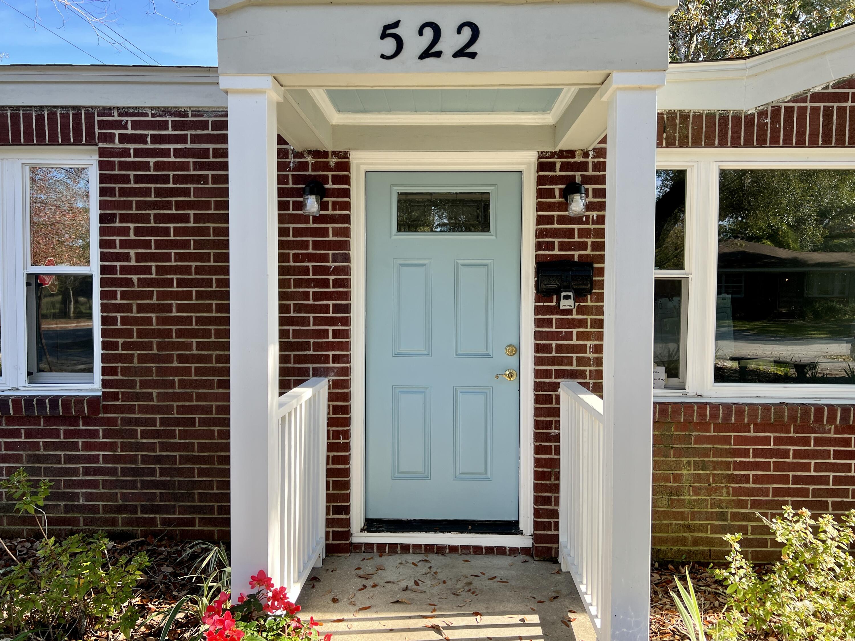 522 Risher Street Charleston, SC 29407 - Photo 6 of 18 IMG_1047