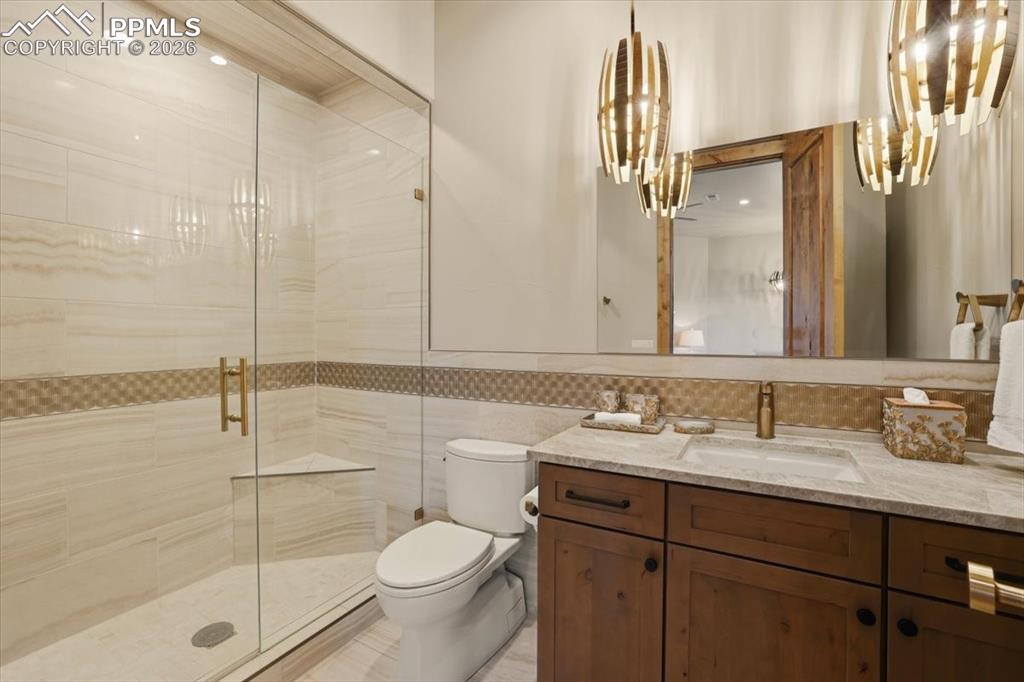 5261 Gold Run Colorado Springs, CO 80908 - Photo 32 of 50 En-suite guest bath