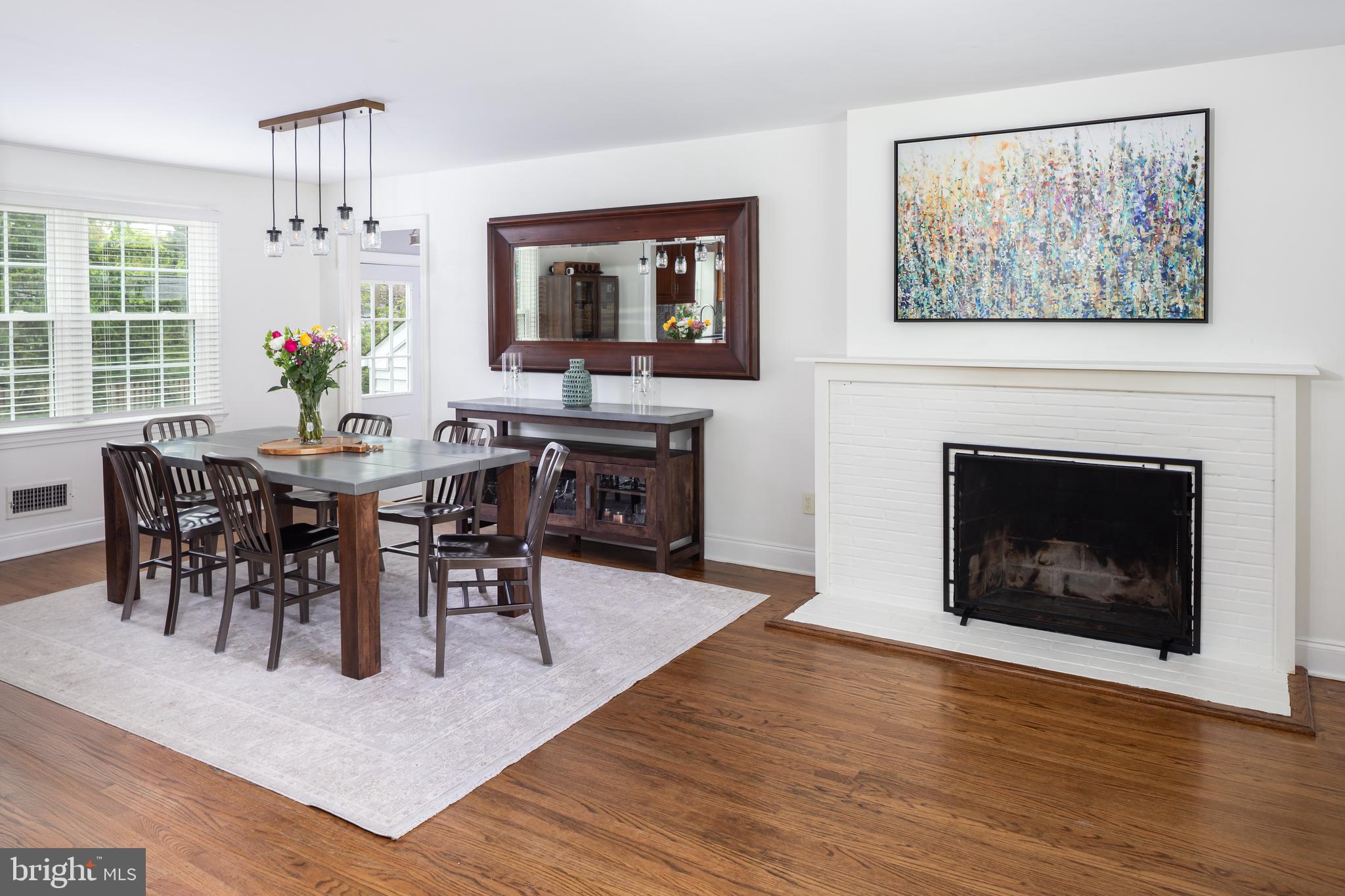 117 Hillside Road Wayne, PA 19087 - Photo 8 of 36 Dining Rooms