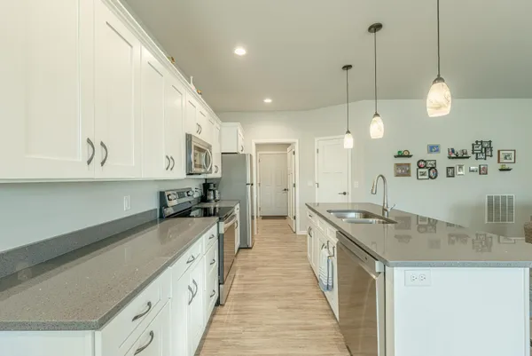 $372,500 | 201 Boann Terrace, Belleville, WI 53508