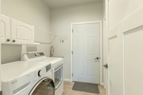 $372,500 | 201 Boann Terrace, Belleville, WI 53508