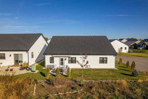 $372,500 | 201 Boann Terrace, Belleville, WI 53508