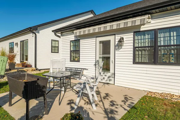 $372,500 | 201 Boann Terrace, Belleville, WI 53508