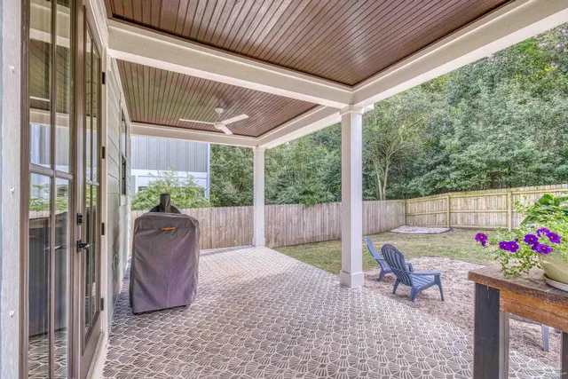 a picture of a room with a white wall