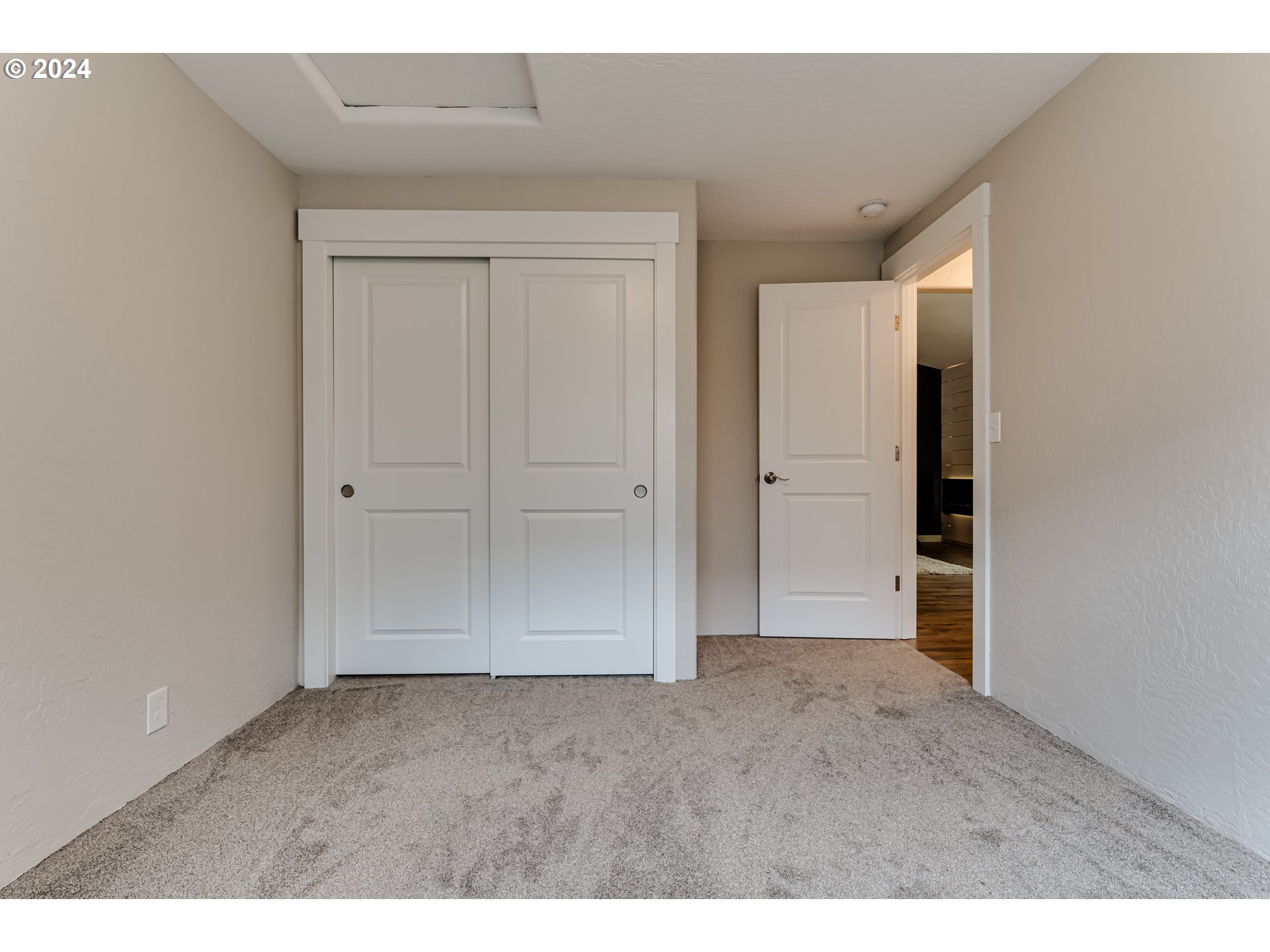 4288 Cole Way Springfield, OR 97478 - Photo 17 of 21 a view of an empty room
