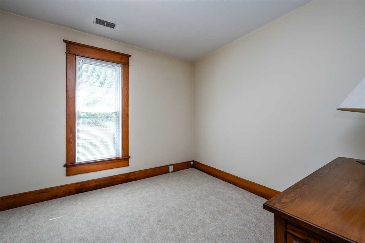 5785 Ridge Road Stevensville, MI 49127 - Photo 23 of 34