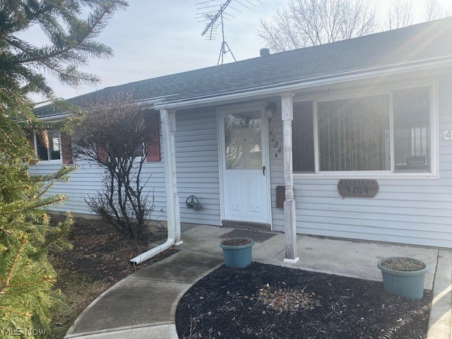 4204 Knickerbocker Road Sheffield Lake, OH 44054 - Photo 1 of 20 Gallery Image 1