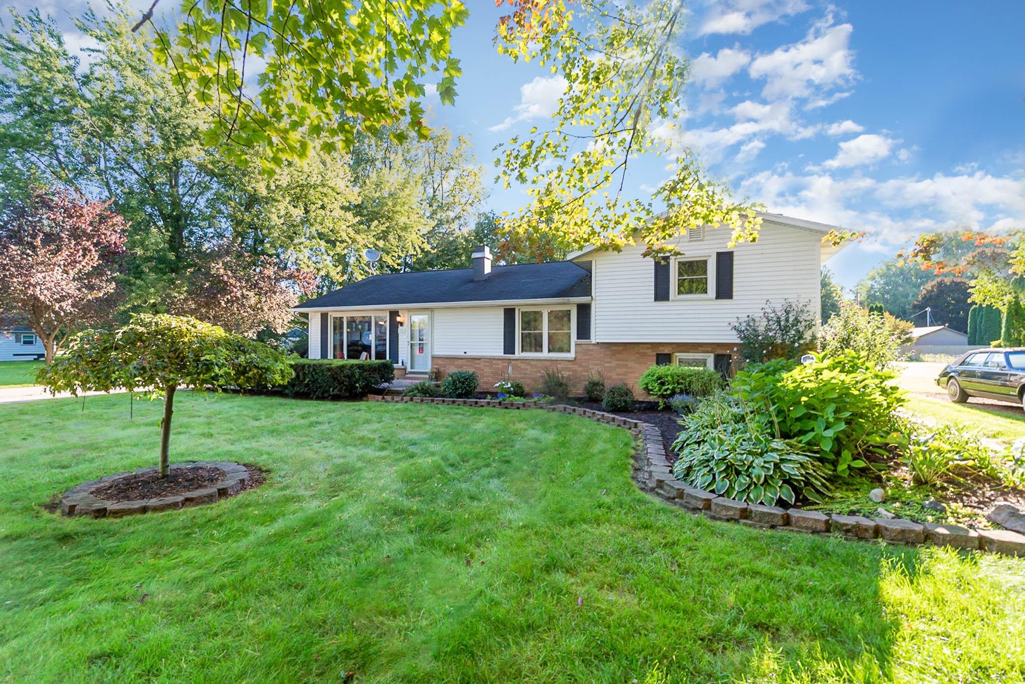 4779 Joy Road Midland, MI 48642 - Photo 1 of 30 Gallery Image 1