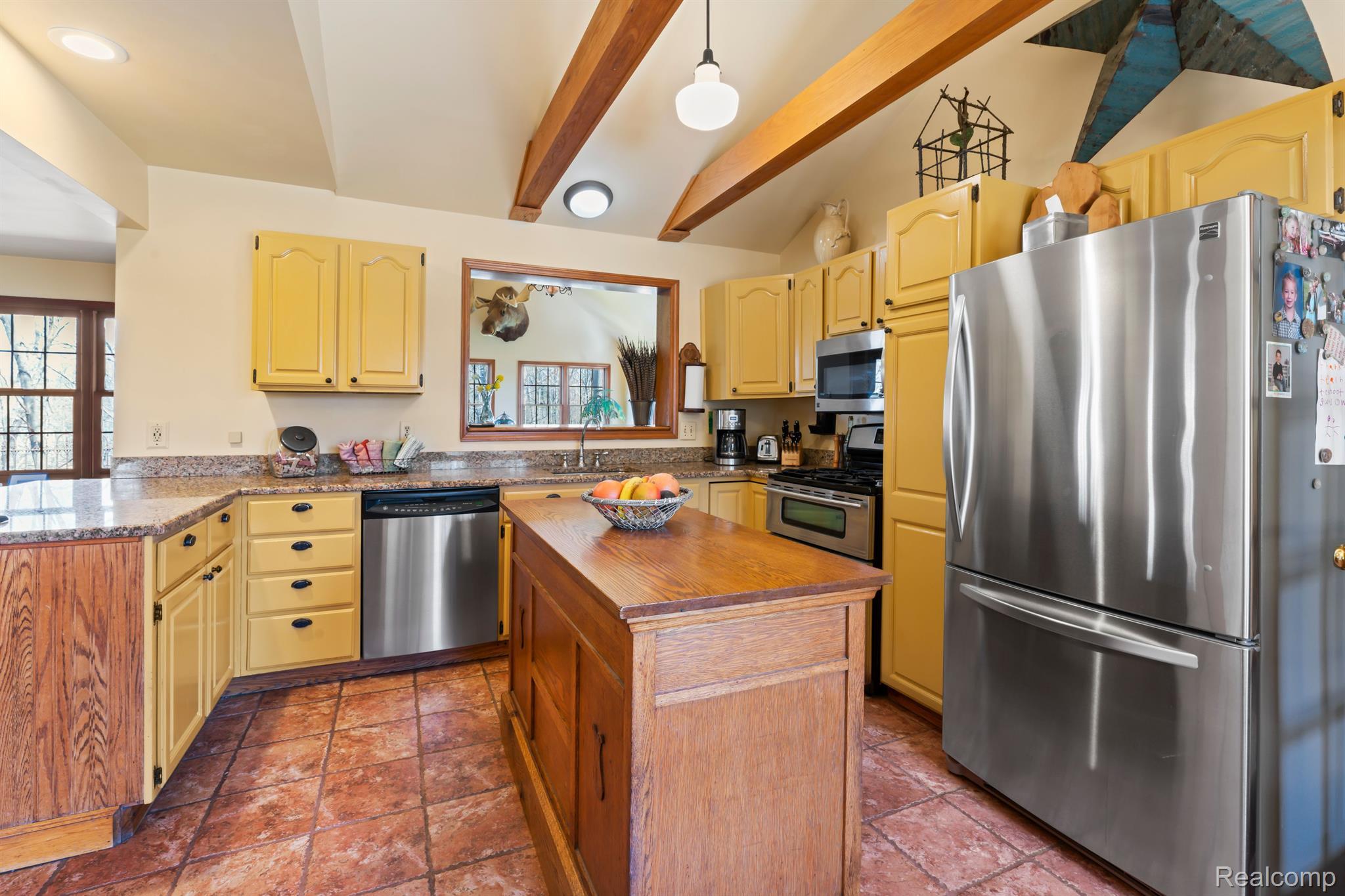 1105 Bone Road Fenton, MI 48430 - Photo 12 of 39 Gallery Image 12