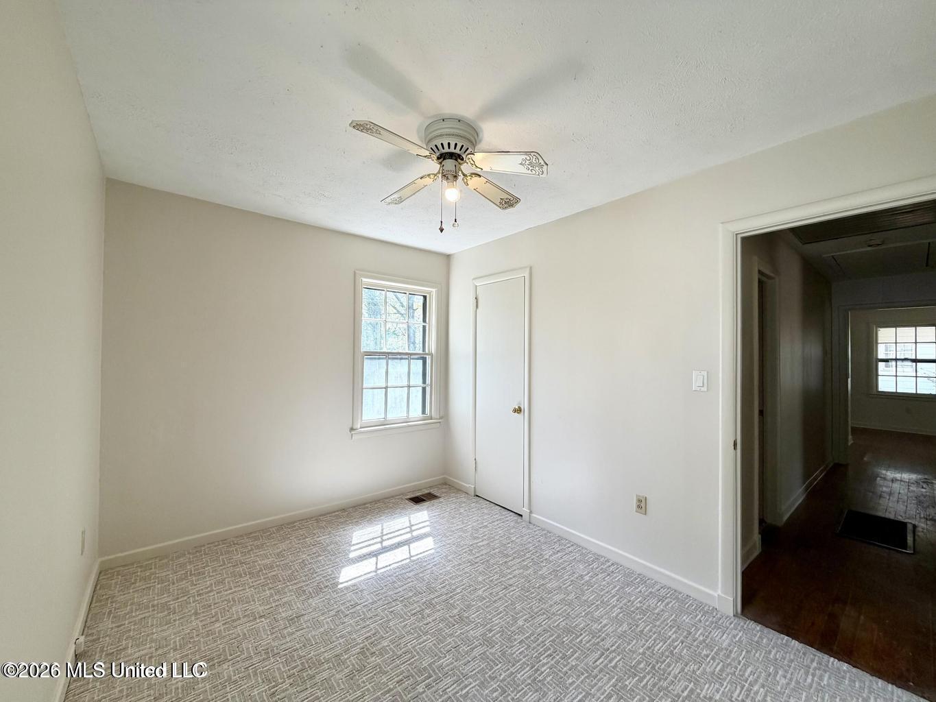 1003 South Jackson Street Brookhaven, MS 39601 - Photo 17 of 21 1003 S Jackson 18 tlc