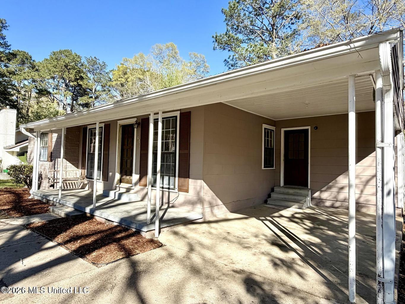1003 South Jackson Street Brookhaven, MS 39601 - Photo 3 of 21 1003 S Jackson 3 tlc